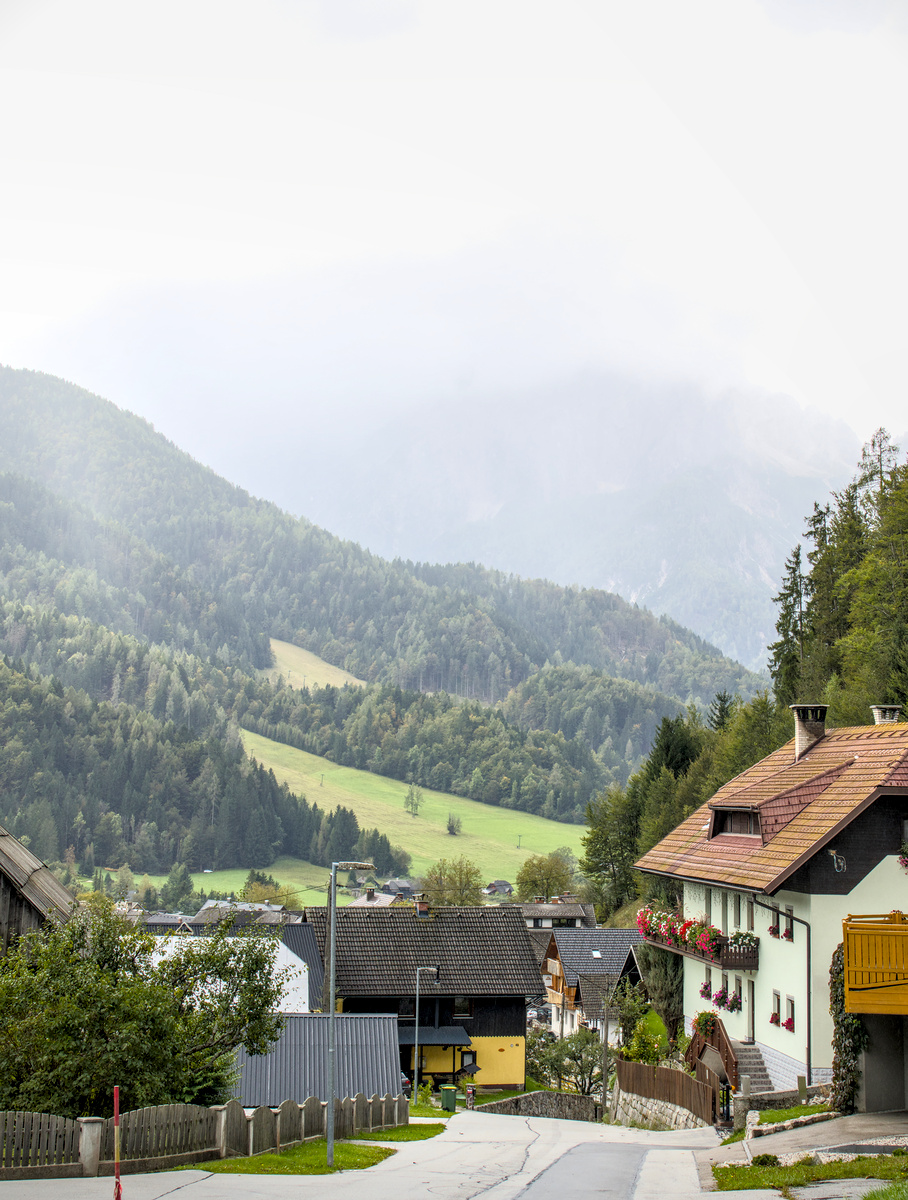 slovenia road