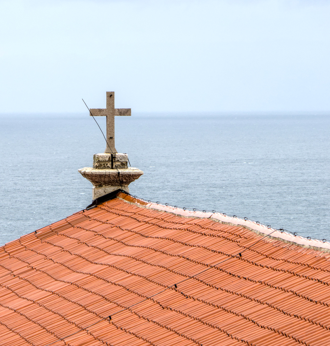 cross sea